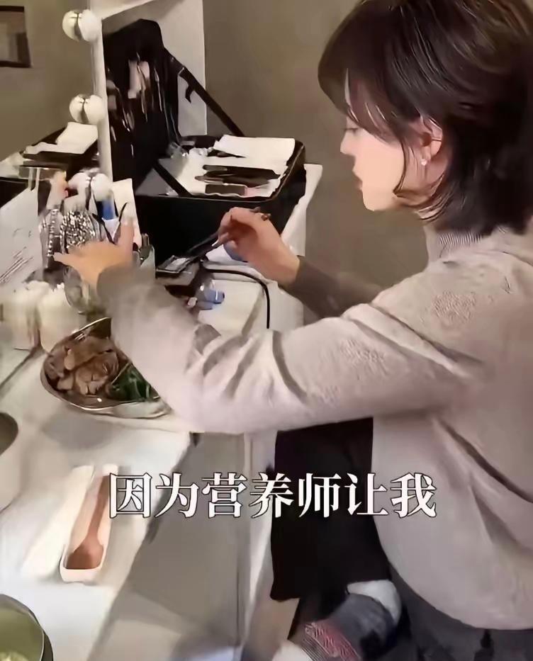 孙俪的无效养生，终于把邓超给逼疯了 