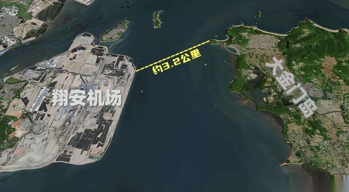 在厦门哪里可以看到台湾厦门距离台湾岛200多公里，肉眼是无法直接看到台湾的。不过