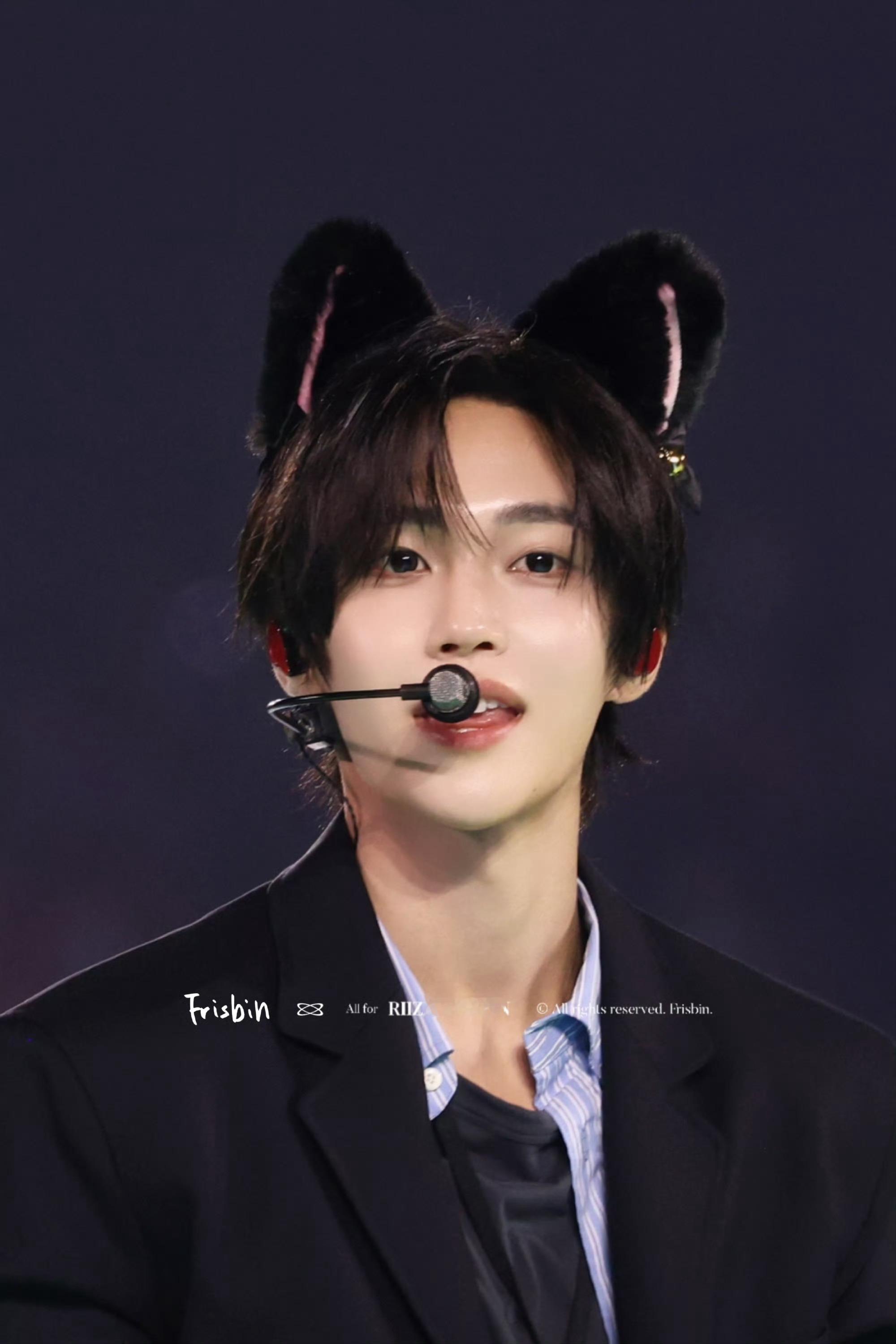 你丢的是小黑猫还是🤔 ​​​