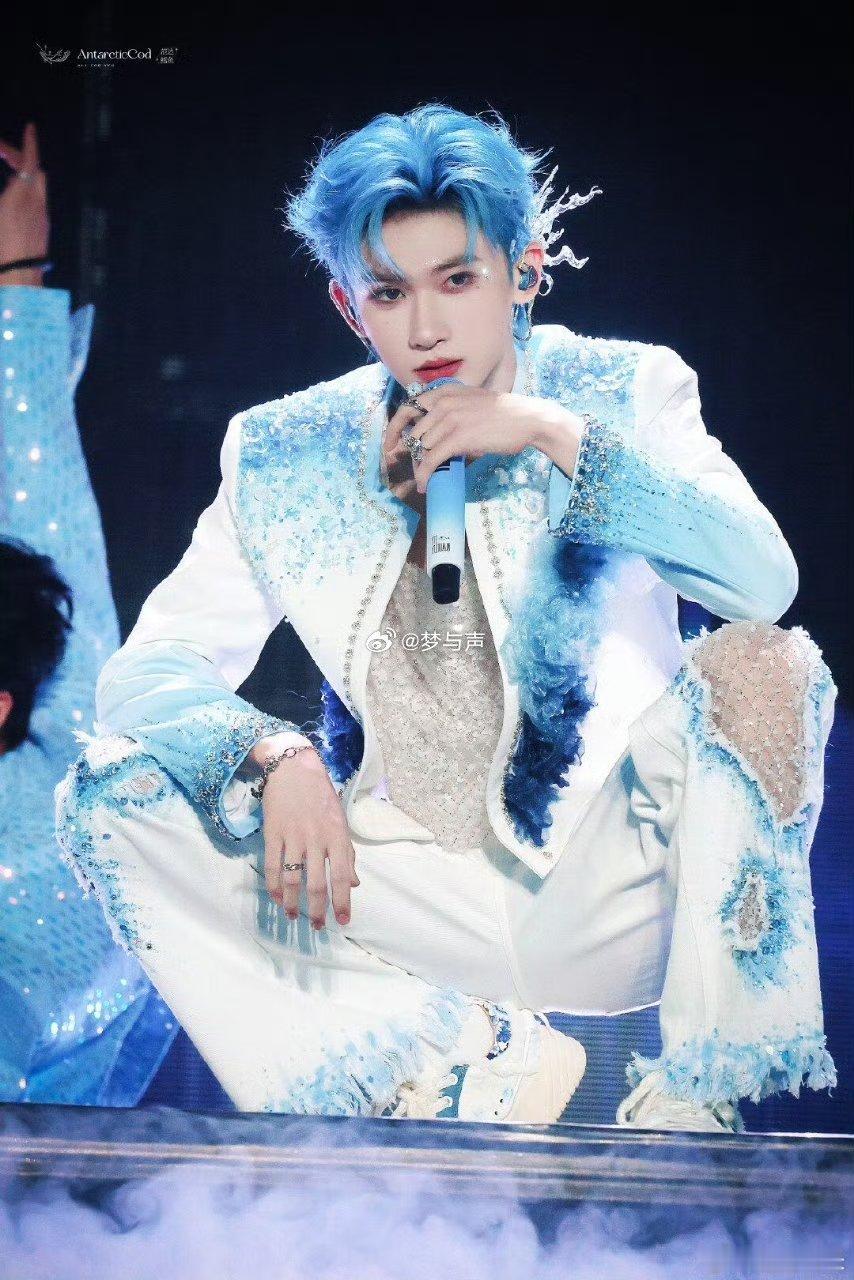 余宇涵录完这个ID还回内娱吗 反复听了N遍ID！余宇涵的声音自带苏感，状态好到犯