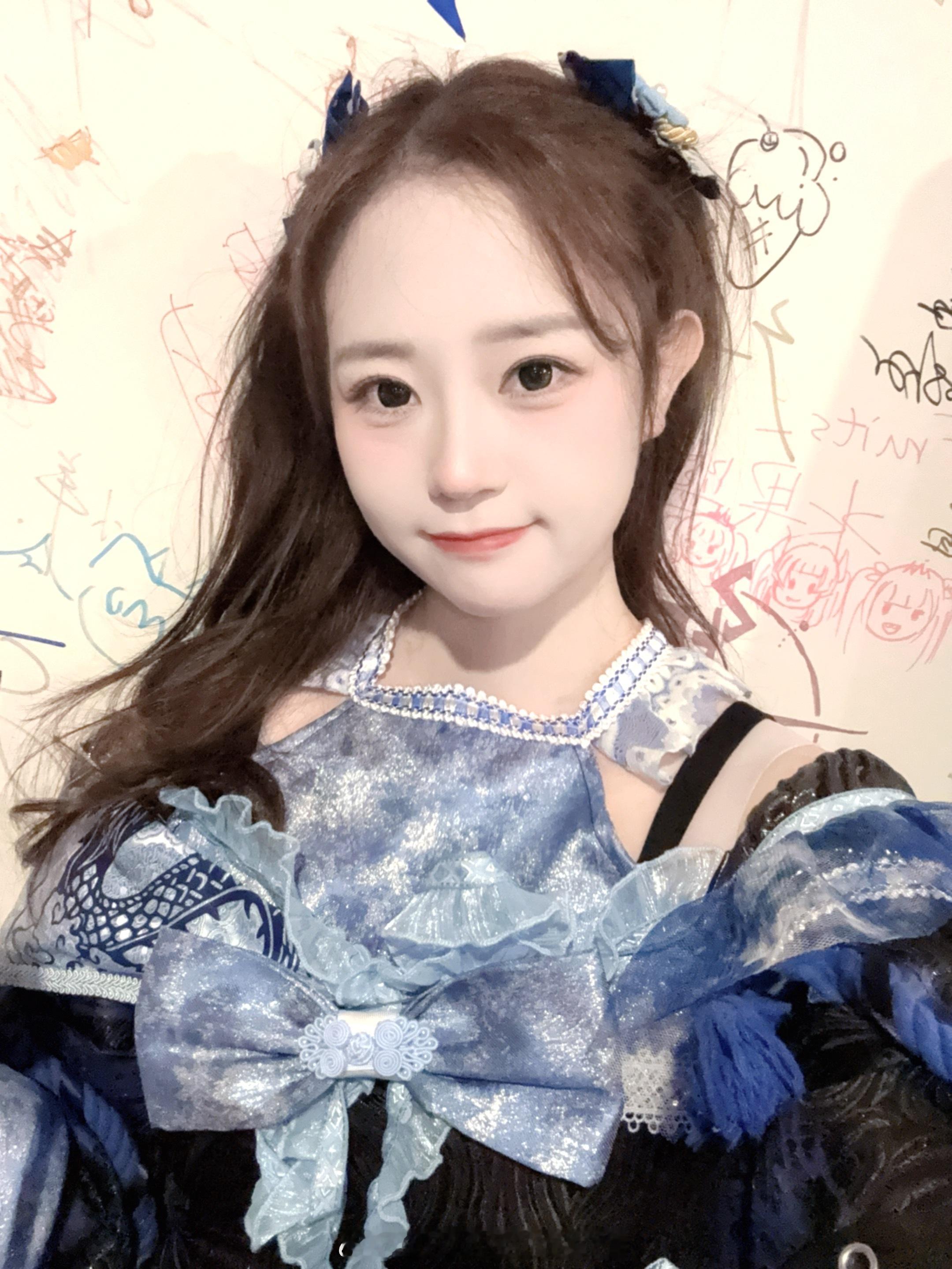 你好，我是理砂她姐姐理钞（  ​​​