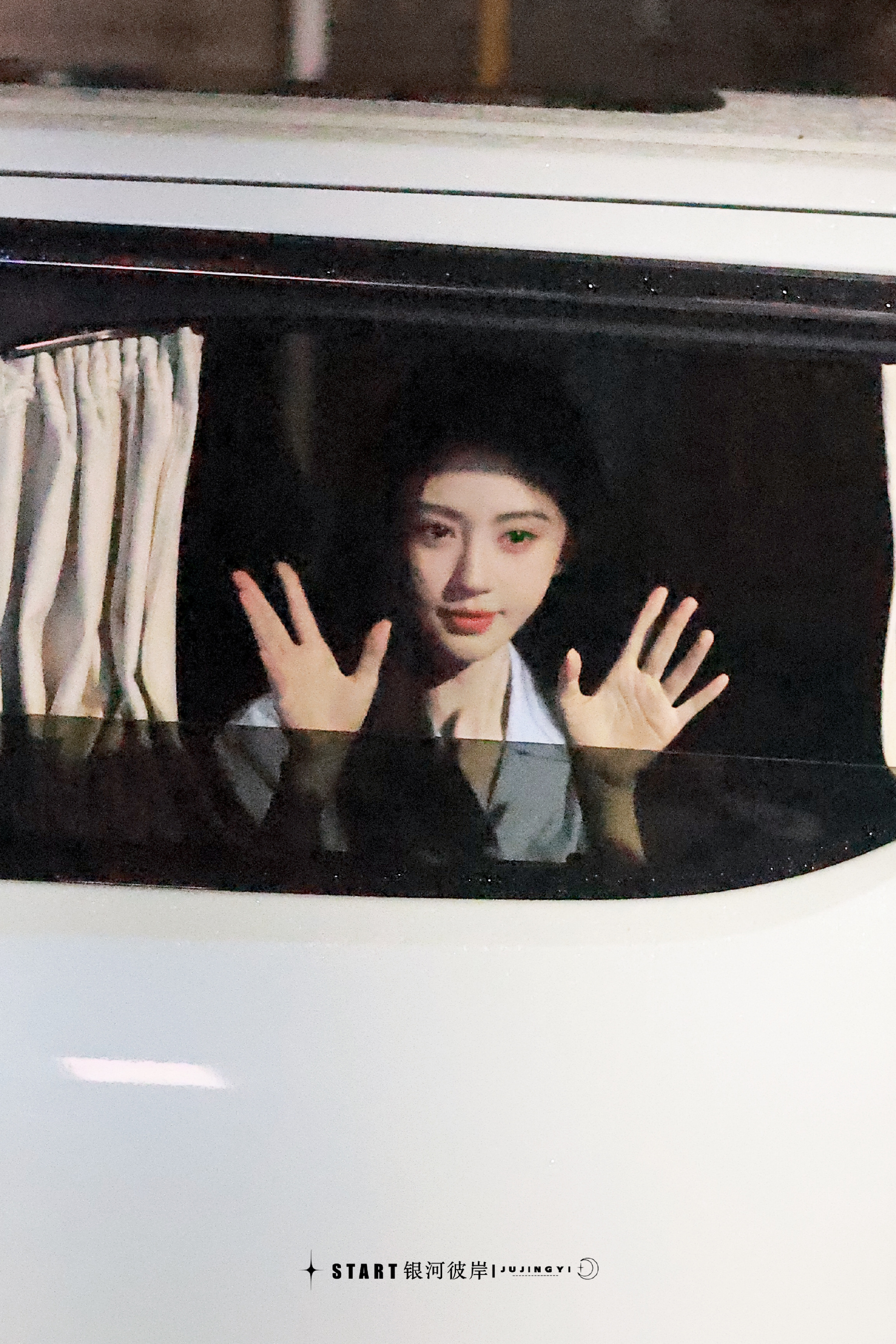 鞠婧祎韩小美 jjy鞠婧祎金钱堡垒 “你是我藏匿起来的小浪漫 是所有文案都不能形