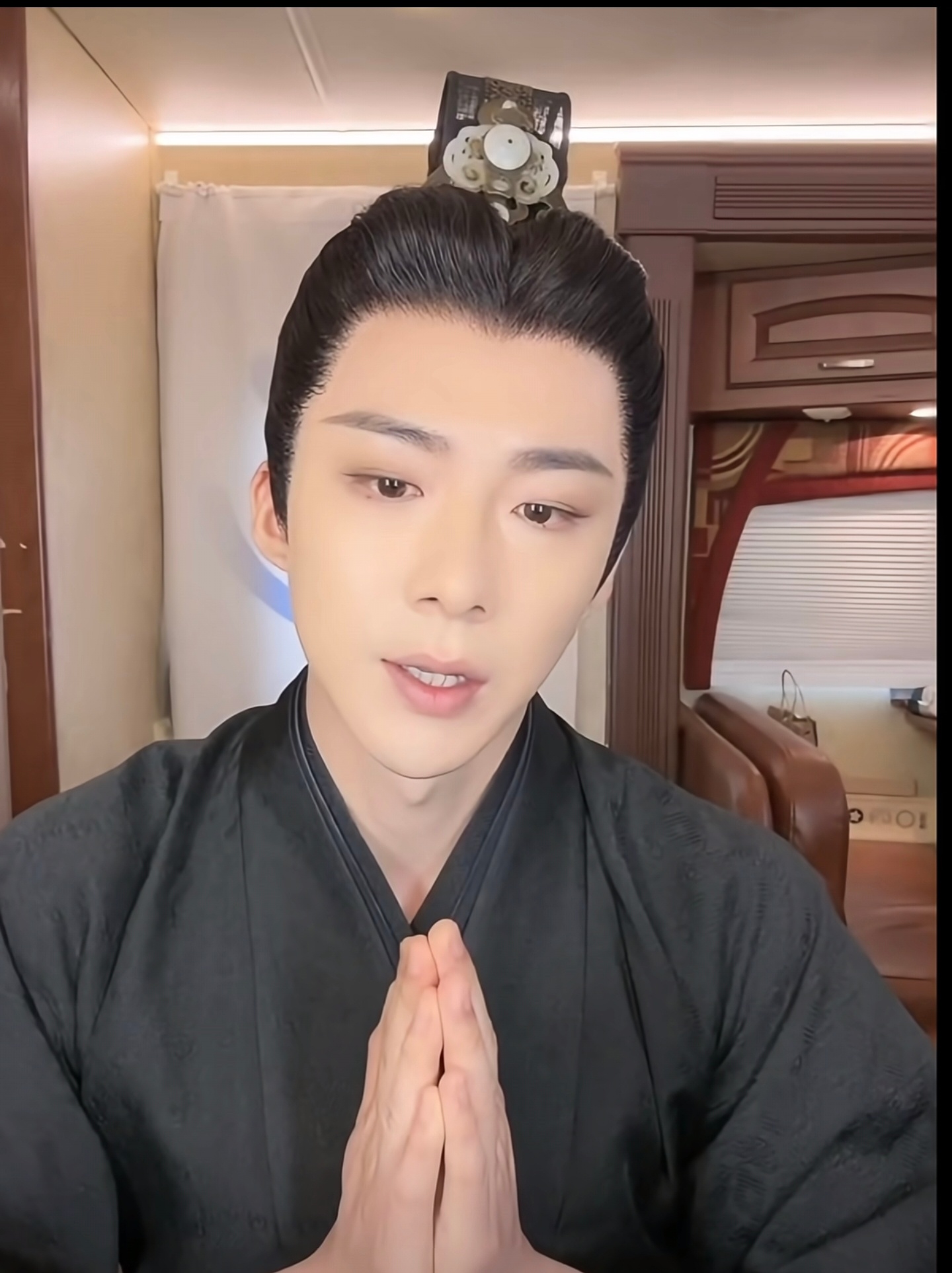 刘宇宁曾自曝离婚无娃你们只知道他辟谣，却不知道因为他的担当和人品，那一场直播⭕了