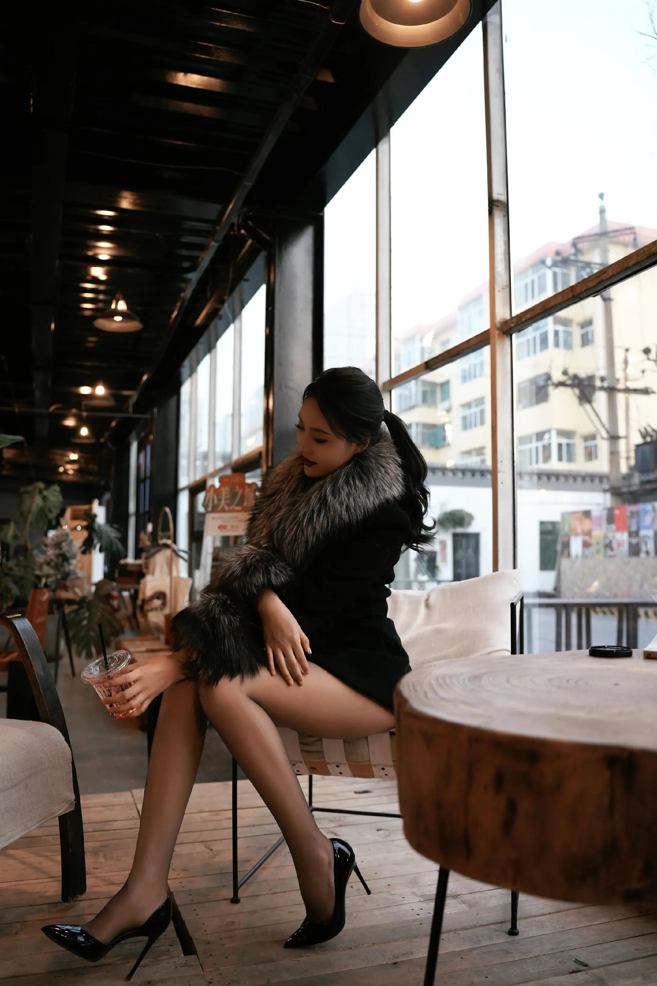 不知道啊 我的身材很曼妙