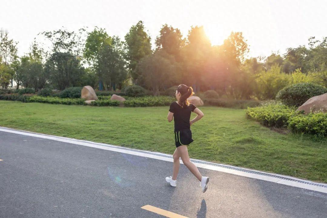 走5公里和跑5公里哪个益处更大头号创作者激励计划说到底还是因人而异，主要看自己的