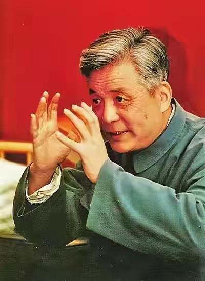 [月亮]你敢信？1986年7月29日下午，北京301医院。弥留之际的邓稼先，在又