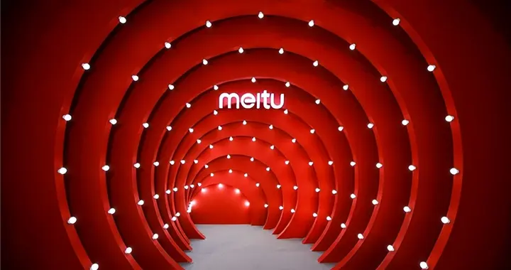 基于通义万相 美图多款APP上线动漫特效、AI变身等视频生成功能