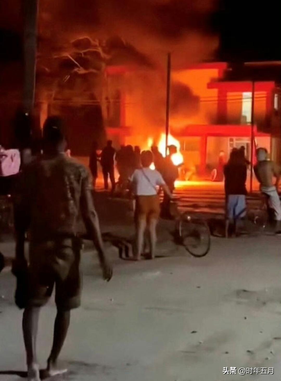 由于长期停电以及食品、燃料和药品短缺等问题持续恶化，古巴国内民众不满情绪不断上升