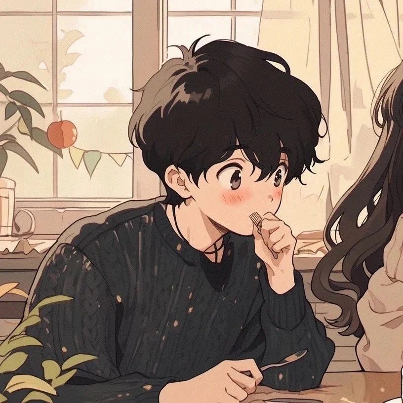 #情侣头像[超话]#我的爱很小声，请你仔细听。 ​​​
