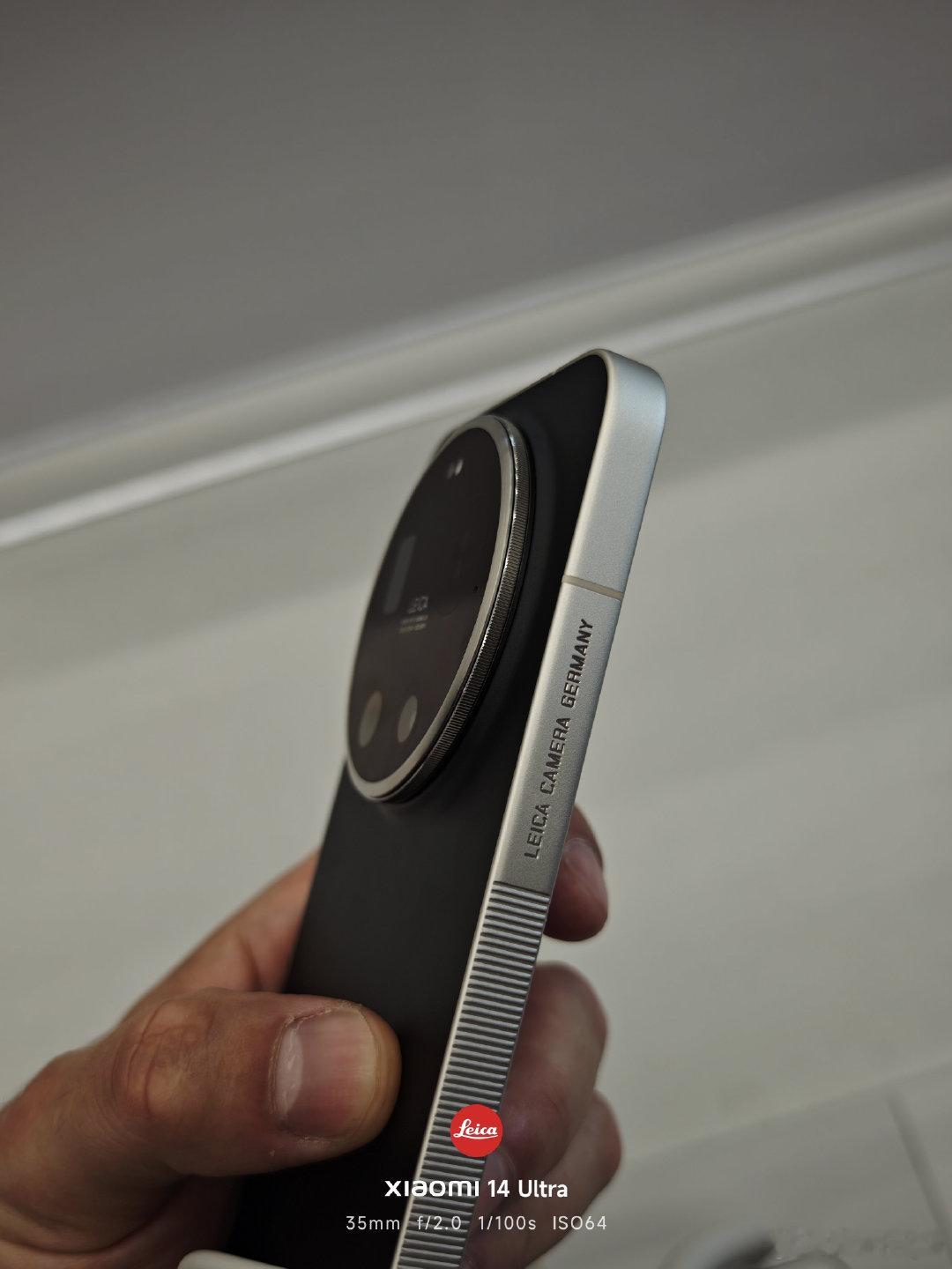 芯片涨价原因讲真，小米徕卡海外版这波，是真的懂格调海外版直接定名「LEICA L