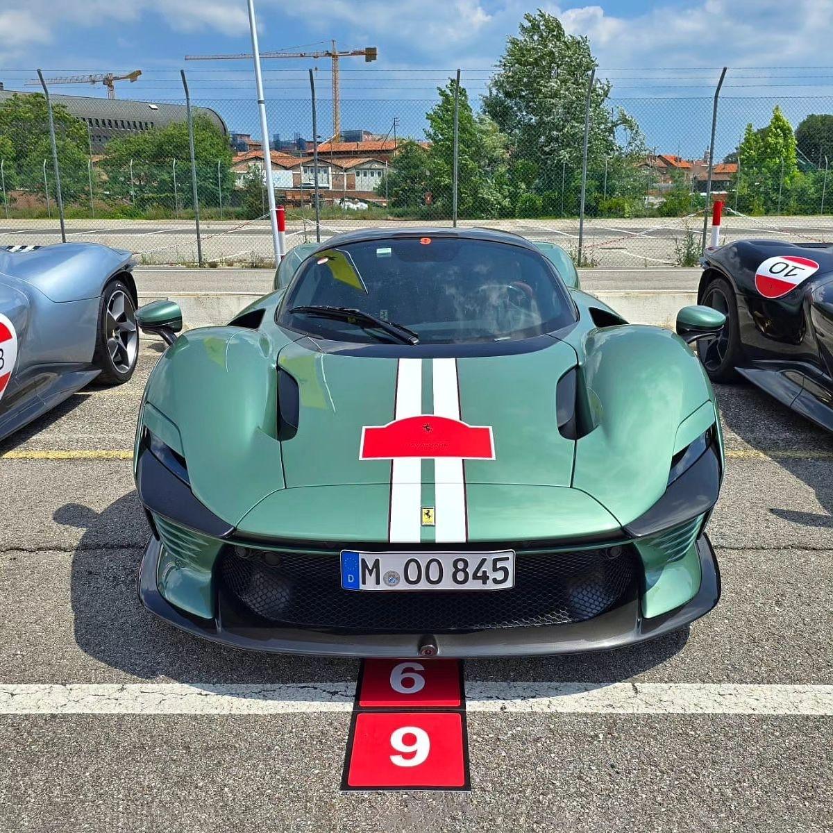 意大利威尼斯2024 Ferrari Cavalcade ​​​