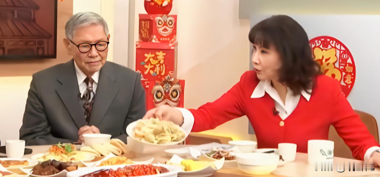 大年初四，中国台湾陈凤馨主持的《龙凤配》节目上请嘉宾唐湘龙、帅化民、赖岳谦吃大餐