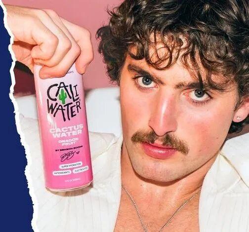 歌手 Benson Boone 与 Caliwater 品牌联手推出了一款红心火
