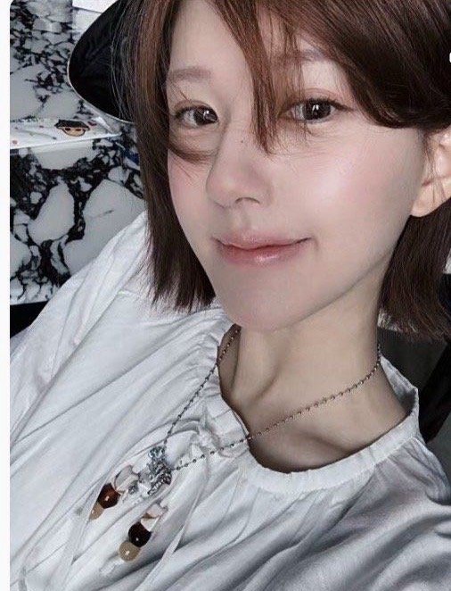 赵露思说有圈内好友一直给她发信息赵露思现在强得可怕 赵露思说有圈内好友一直给她发
