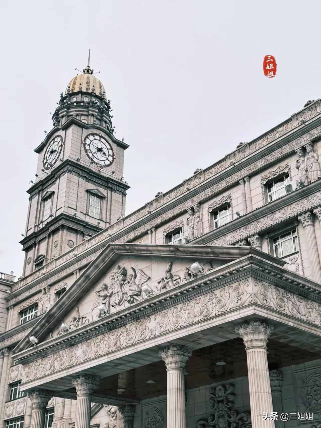 哈尔滨夏日之旅，第六站打卡哈药六厂博物馆，不太理解当初为啥把办公楼盖成这样。
哈