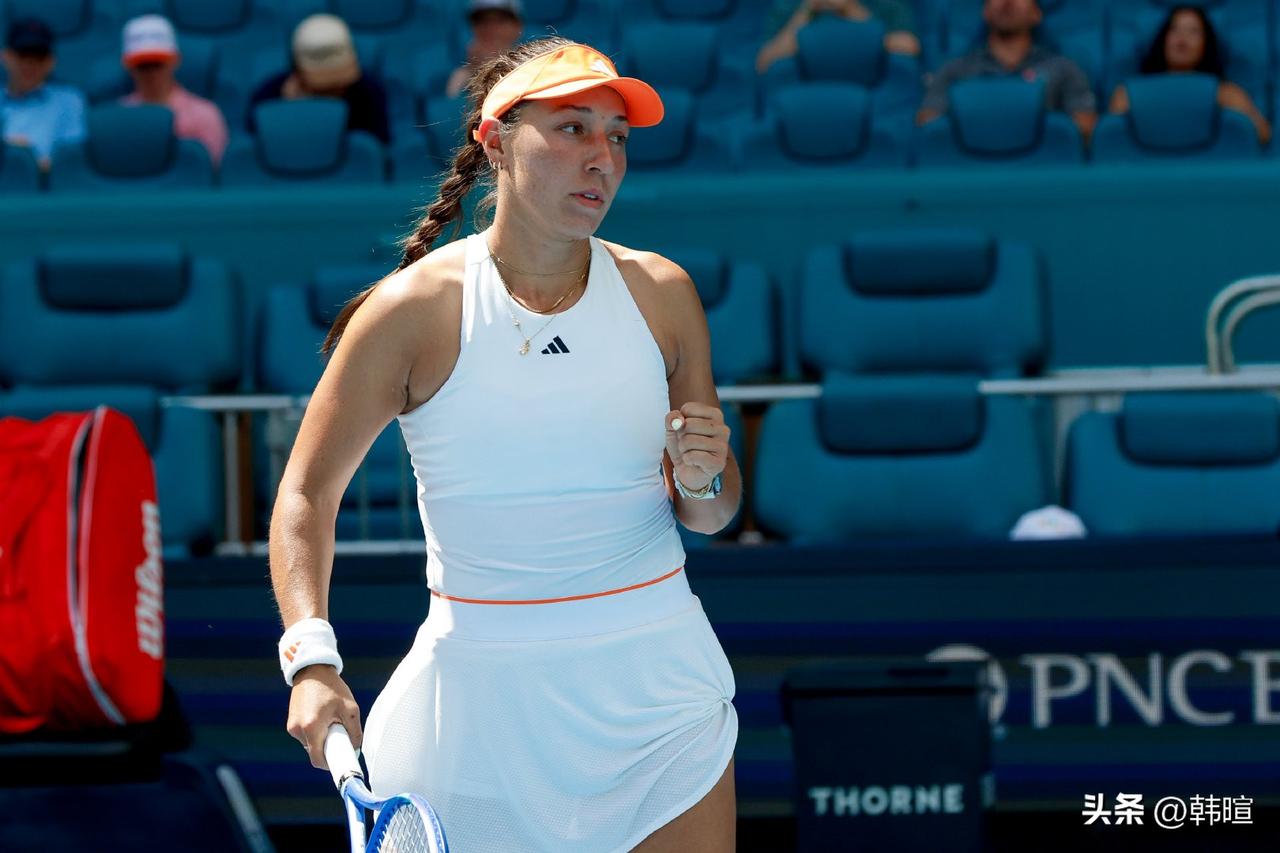 随着在迈阿密1000赛女单1/4决赛1-2惨遭莱巴金娜逆转，佩古拉从去年WTA年