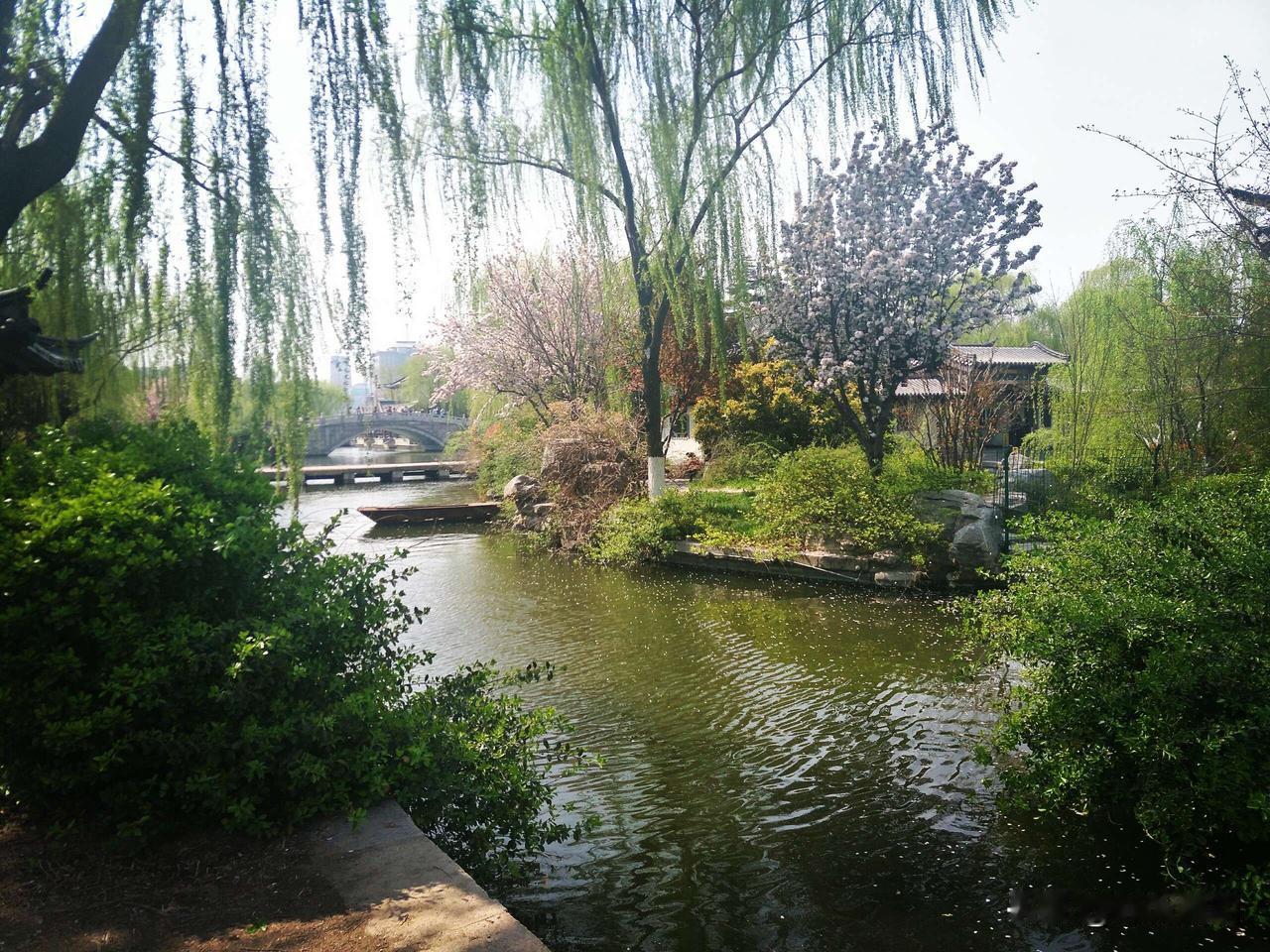 退休后8大保命绝招，为健康晚年护航
到了退休的年龄，身体机能逐渐衰退，此时更需注