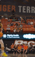 7月窗口期见！杨瀚森+赵维伦归队，男篮将彻底蜕变！
 
窗口期两场比赛都是逆转的