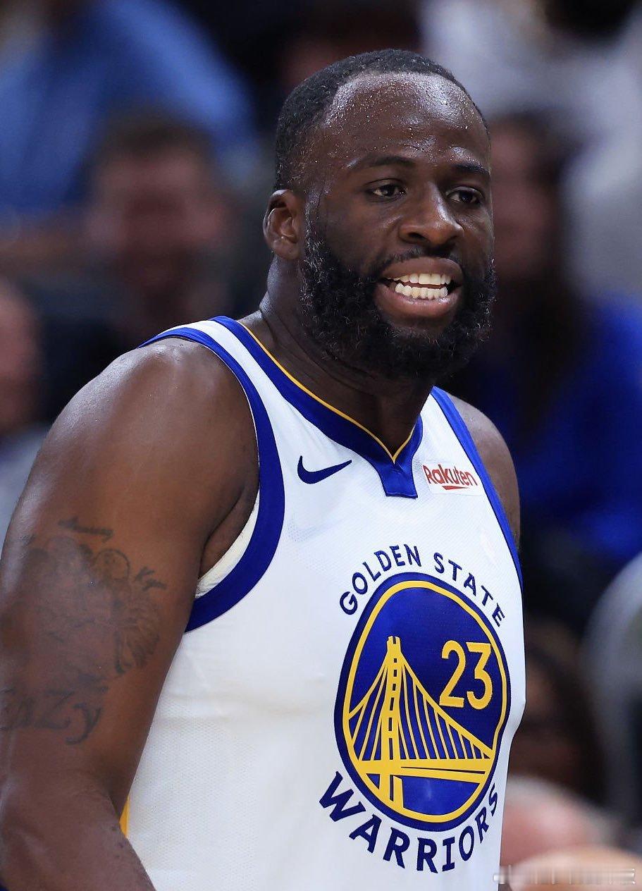 德雷蒙德-格林在博客表示，NBA球员与勇士的比赛就像对待总决赛一样。“总会有一些