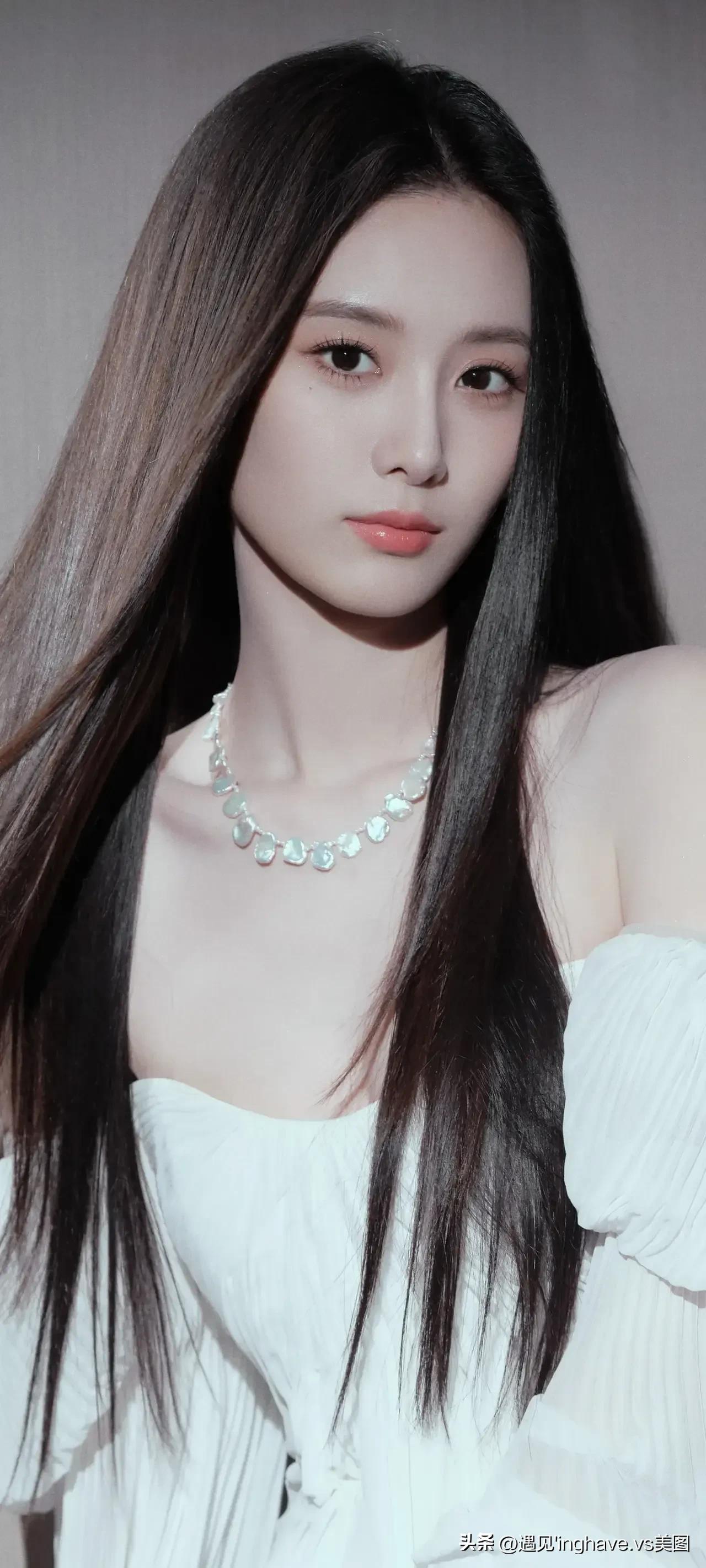 徐艺洋张纯烨美女气质好