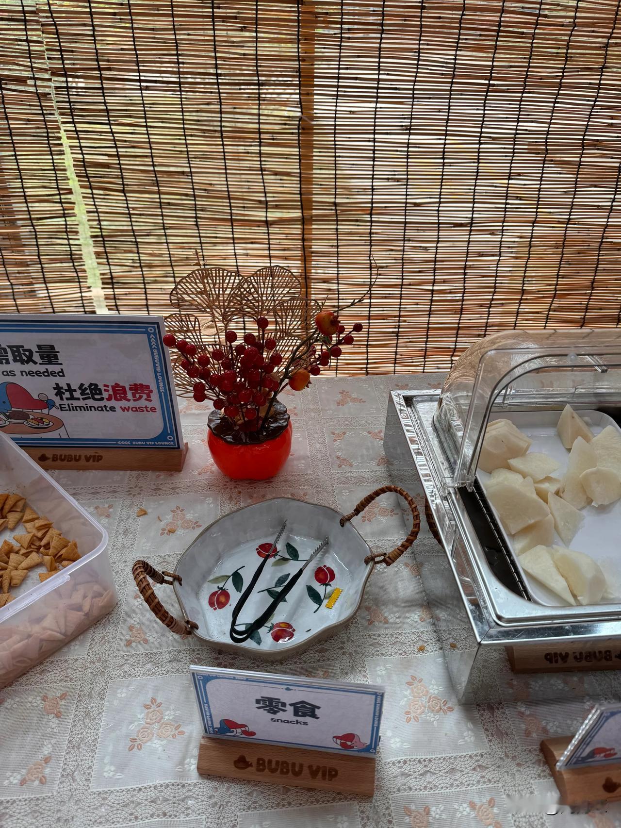 为何现在得肺结节的人这么多？春节前，闺蜜查出了多发性肺结节，昨天碰上58岁的邻居