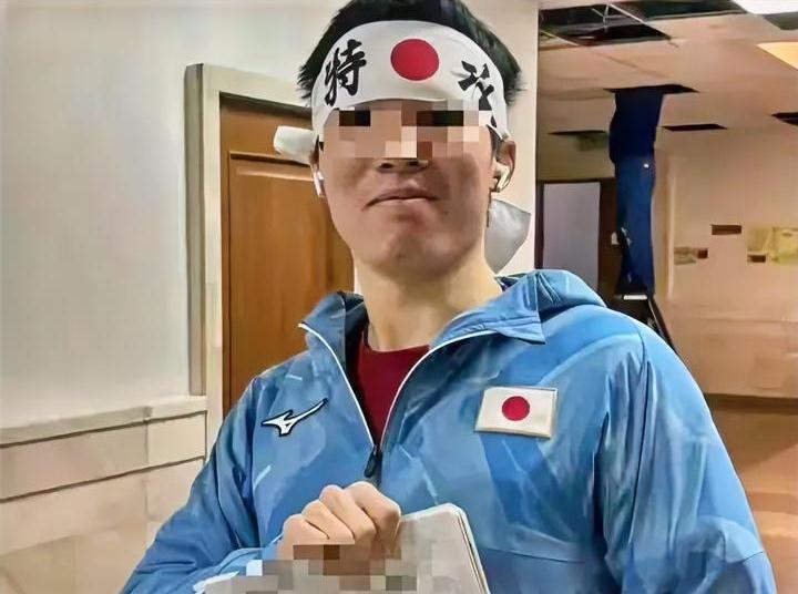 事态升级！解放军锐评旭日旗事件 陈某迎四大噩耗 不止遣返那么简单

钧正平一锤定