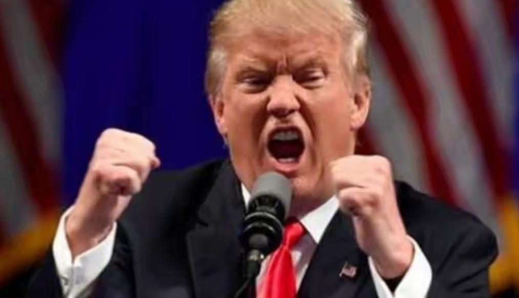 特朗下达新命令！要把事整炸？事关霍尔木兹海峡
 
美国当地时间4月23日，特朗普