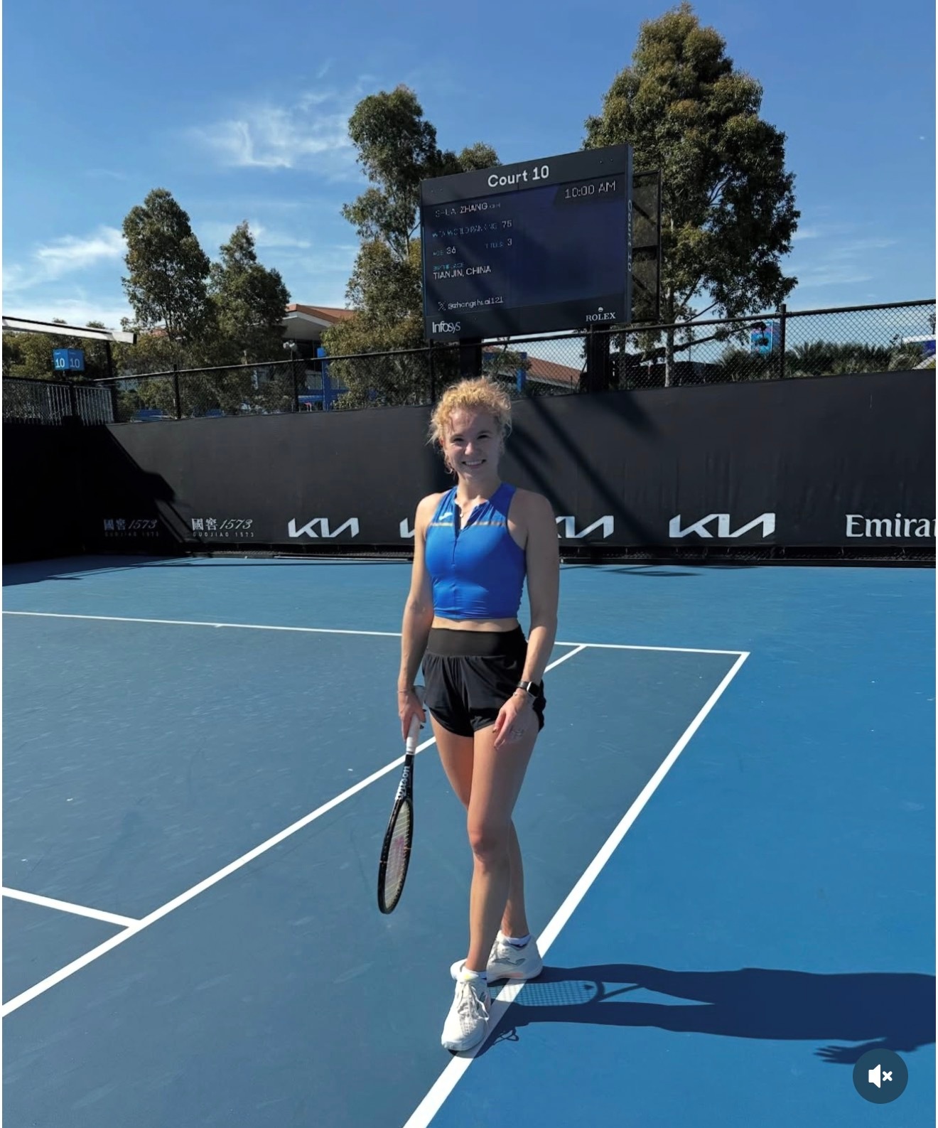 澳网2026 西尼亚科娃晋级澳网第二轮澳网首轮第三比赛日，双打球后西尼亚科娃6比