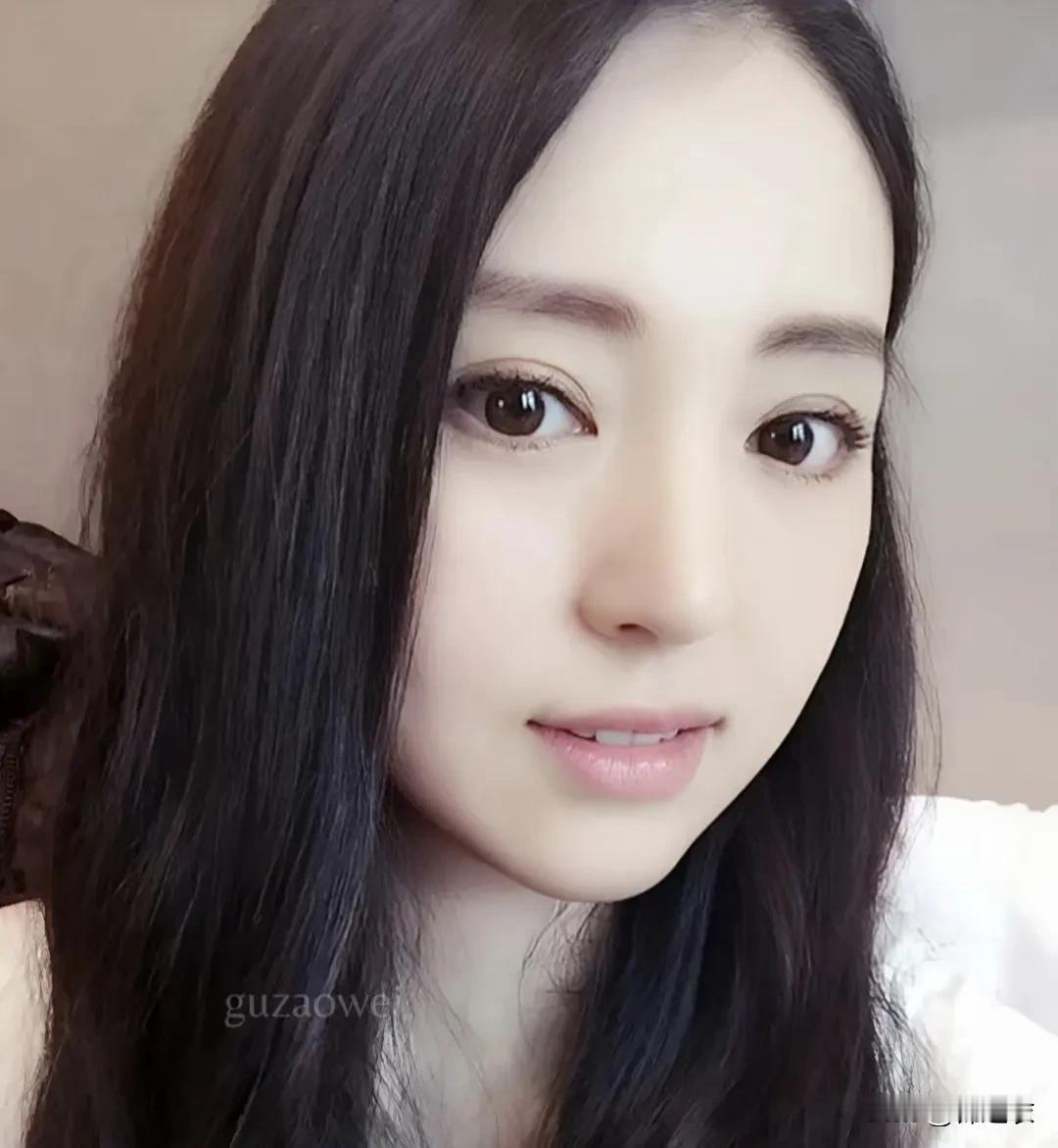 董璇根本就不是第一期闺蜜团在那夸的大女主，第二期就能看出来她其实是个有点自己主意