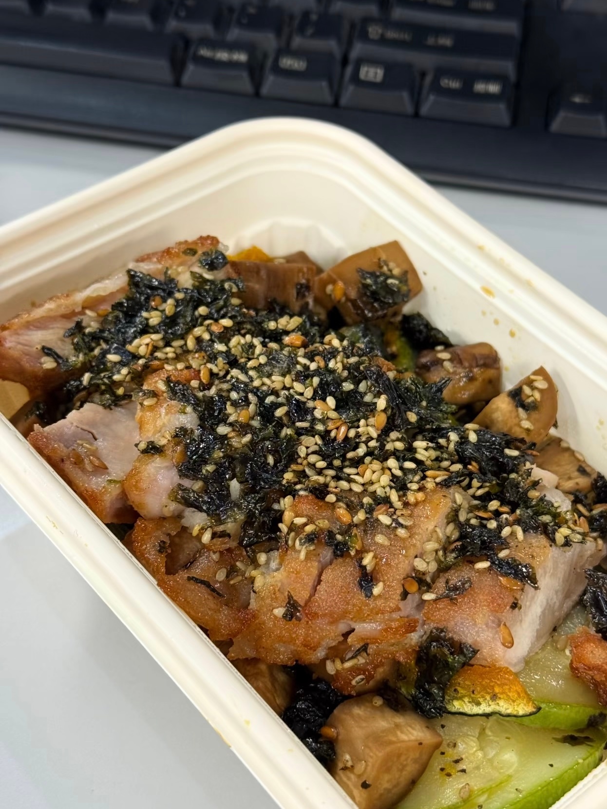 打工牛马每天都在吃什么[思考] ​​​