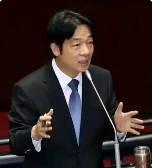 赖清德近期要窜访斯威士兰，目的是平衡一下岛内气氛，可和郑丽文比还是差一大截，郑丽