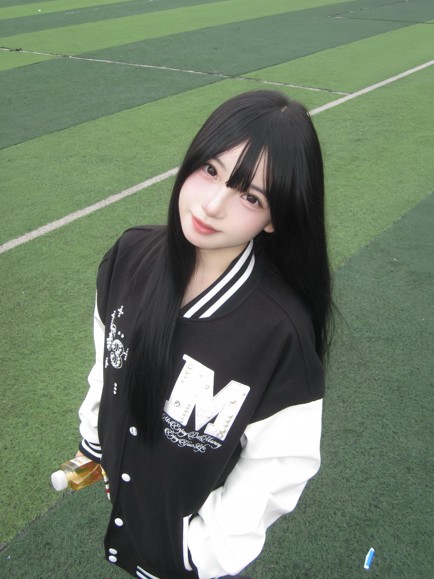 看起来胖胖的 其实是被生活打肿了..