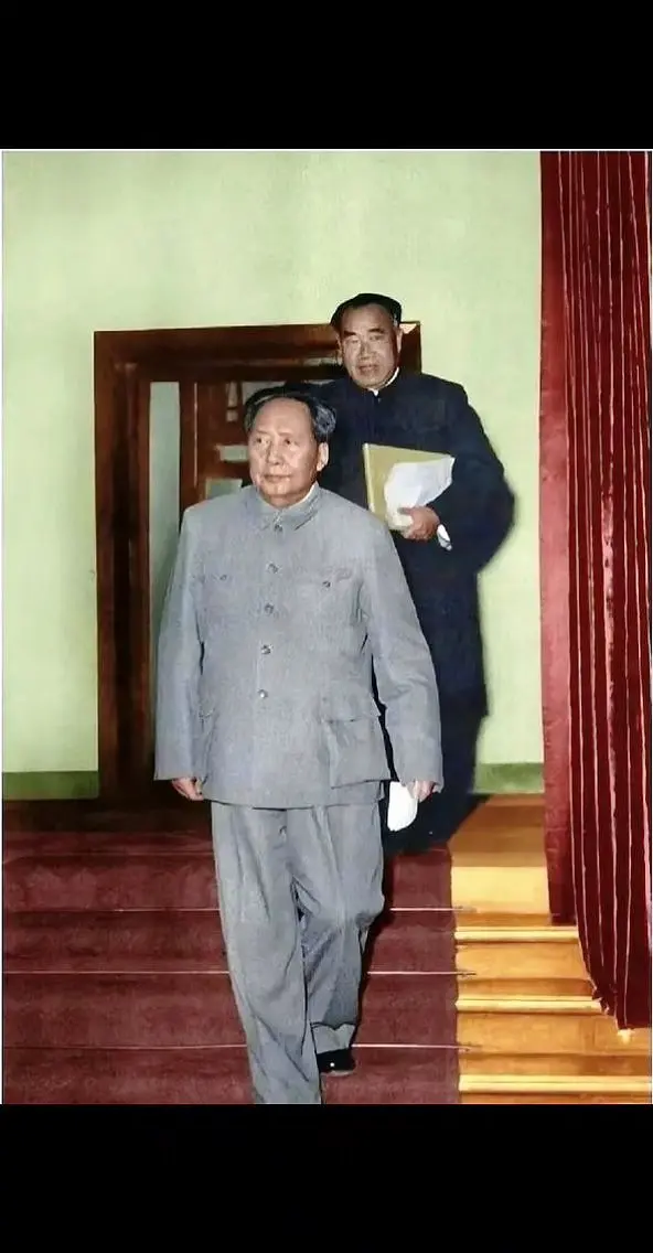 伟人罕见照片，值得珍藏（素材来源网络）伟人值得珍藏