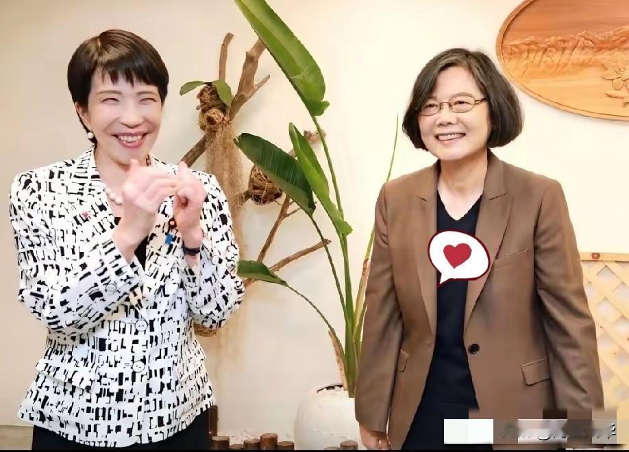 今天（2月9日），已卸任一年之久的蔡英文发文说：“高市首相，衷心祝贺你们取得这一