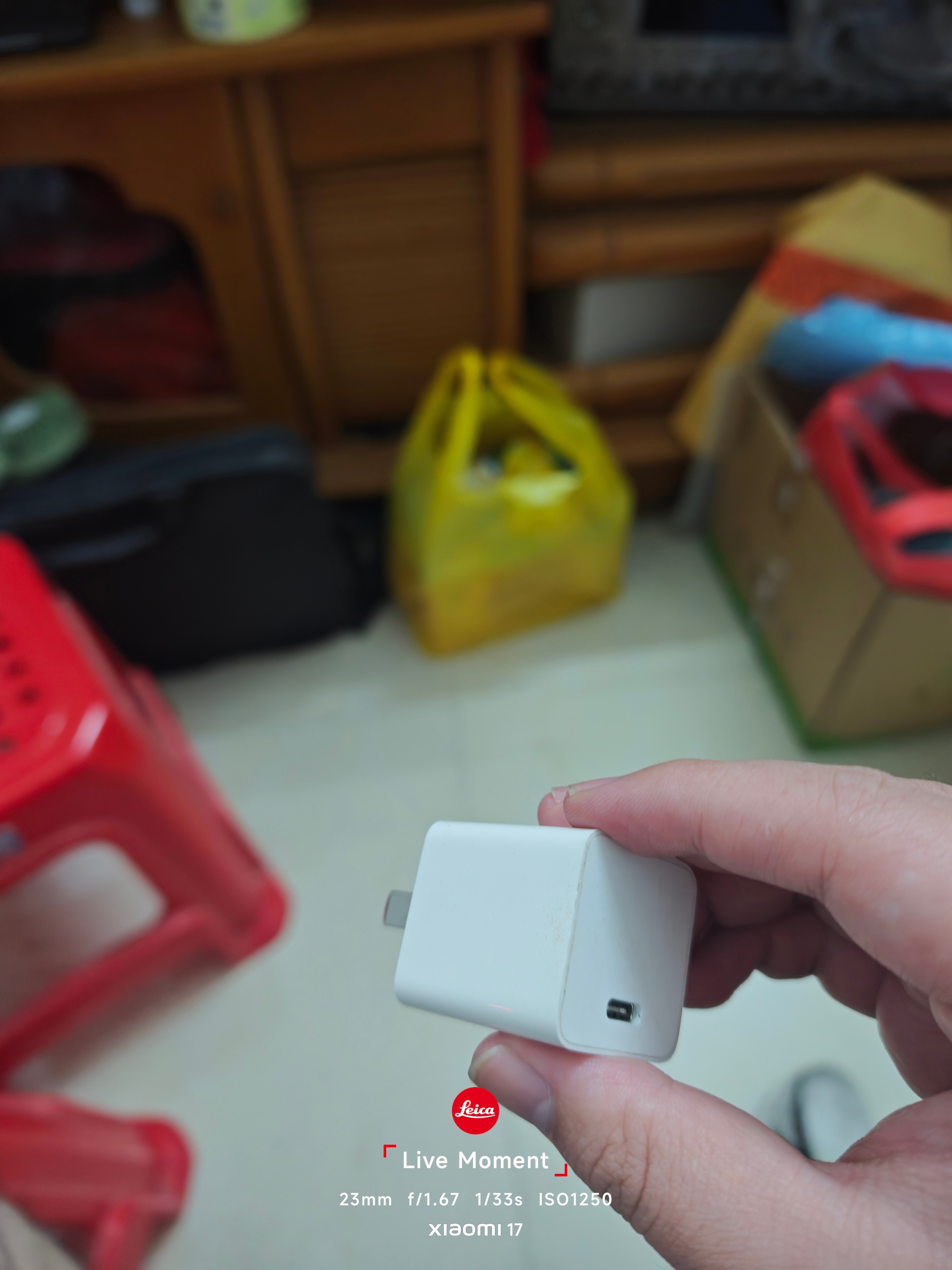 初代小米 33w 氮化镓充电器寿终正寝了 没有任何外伤 