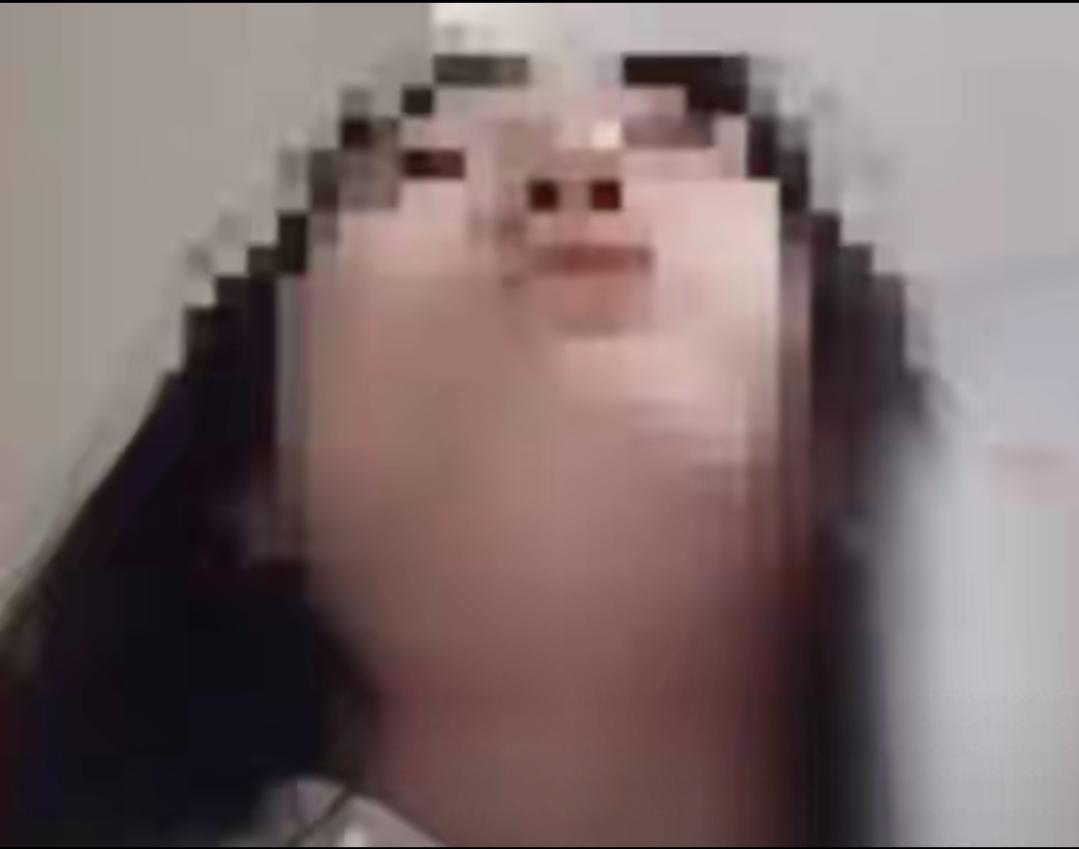 女孩洗澡时说被父亲偷看？这事反转也太让人唏嘘了！本来全网都替孩子揪心，结果调查出