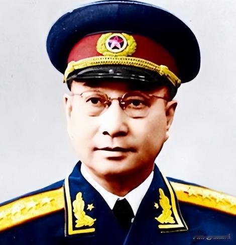1952年，大病初愈的陈赓来到朝鲜战场，接替彭德怀的工作，结果刚到朝鲜没几天，陈