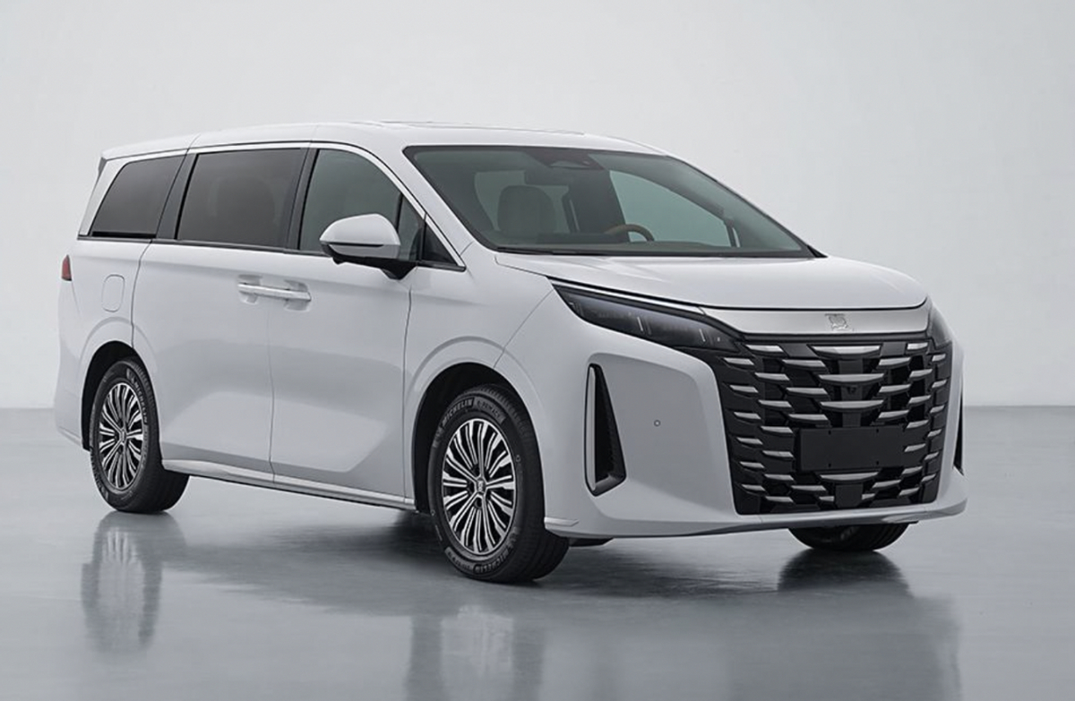 11月上市新车盘点：比亚迪夏、方程豹豹8、小鹏P7+，你期待哪款？#大V聊车##