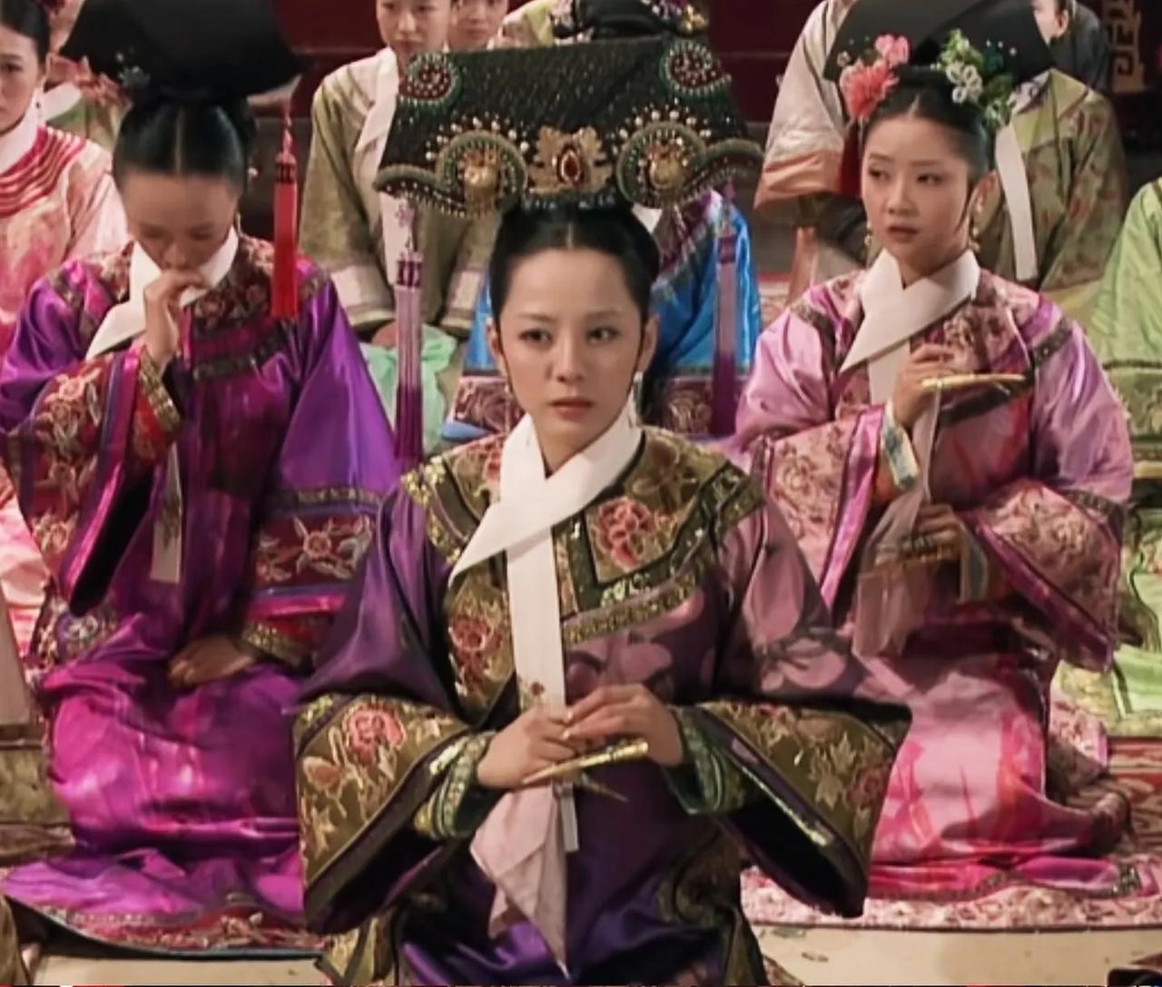 重温甄嬛传 才看懂胖橘要动年羹尧时，把嬛嬛送去蓬莱洲“避险”，那会儿大家都帮嬛嬛