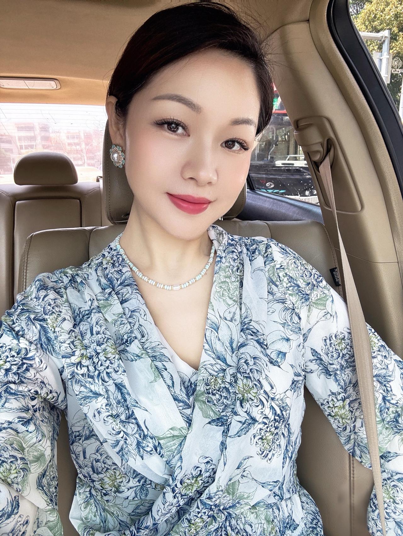 收心归位，假期清零，热爱归位。风格由心舒适由你 车里自嗨模式