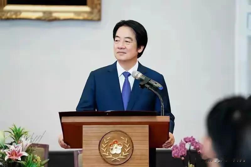 疯狂拱火！8月4日，赖清德会见日本自民党青年局长平沼正二郎，当众抛出一套极具煽动