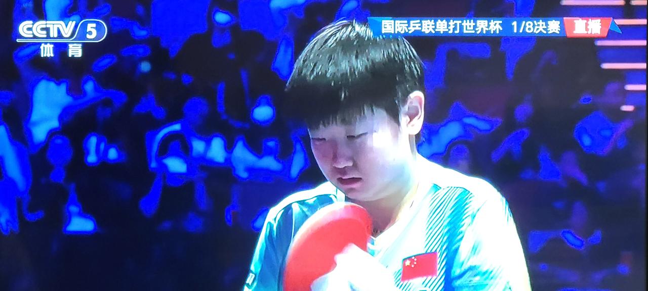 莎莎今晚赢球了，有人开始骂现场球迷了，让人匪夷所思！
首先，我想说的是，大丫头涨