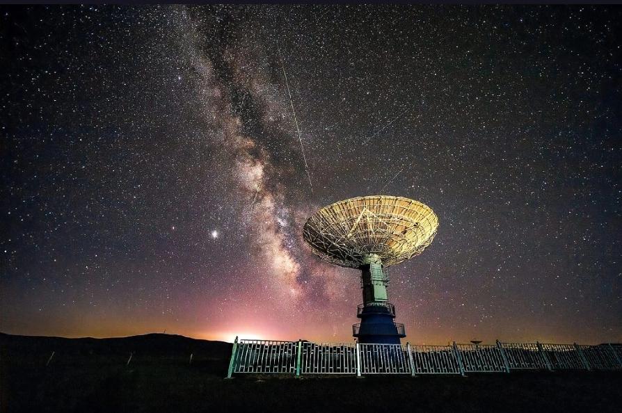 2026年首场“超级月亮”即将到来，你准备好用相机捕捉这壮观景象了吗？
2026