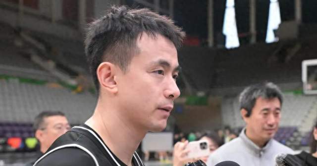 辽篮整装出征！赵继伟喊话：全队争取焕然一新