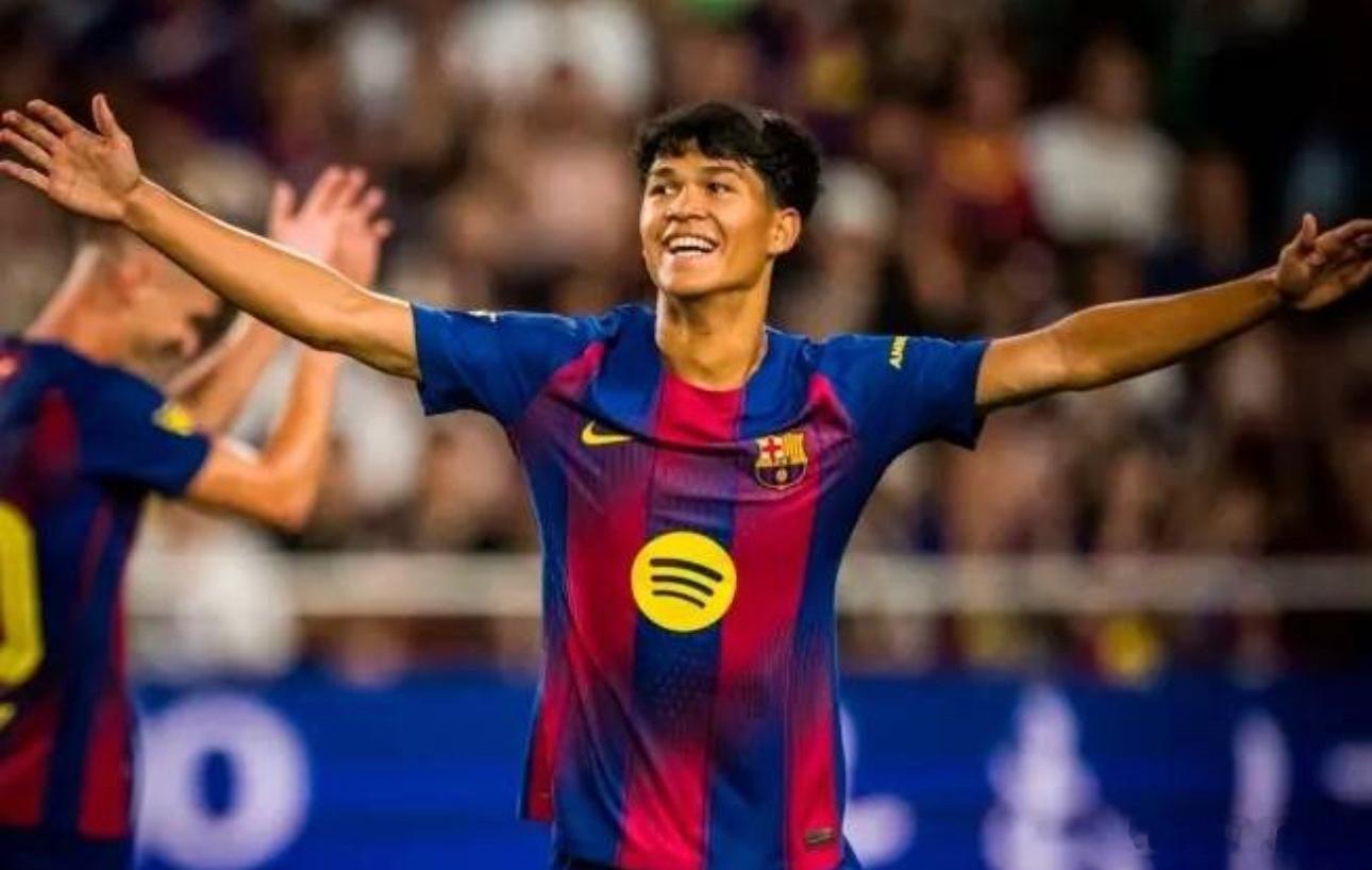 1月29日讯 此前巴黎圣日耳曼官方宣布，18岁巴萨小将德罗加盟球队，双方签约至2