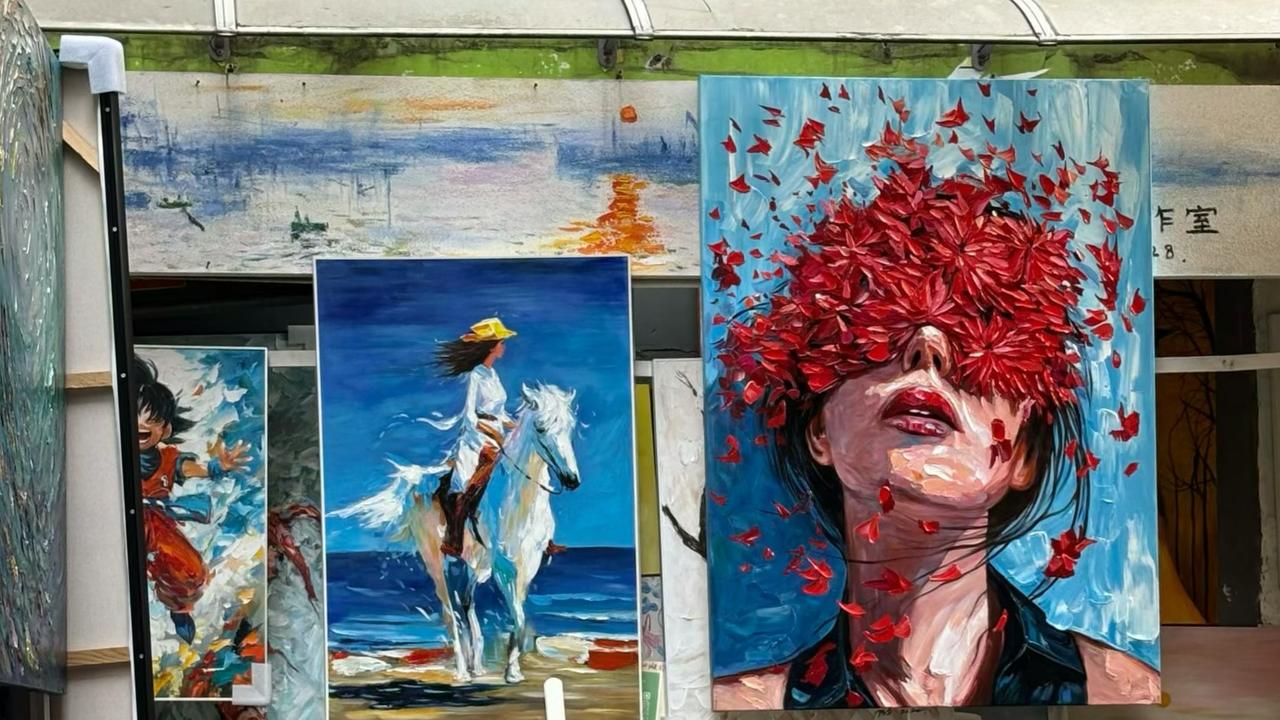 什么是蠢？
没有价值却妄想真爱从天而降
没有执行力却幻想一夜暴富
做不到独立却张