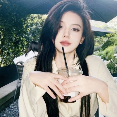 不要着急，最好的总会不经意出现𝗪𝗲𝗖𝗵𝗮𝘁头像 ‖女生头像‖氛围感‖