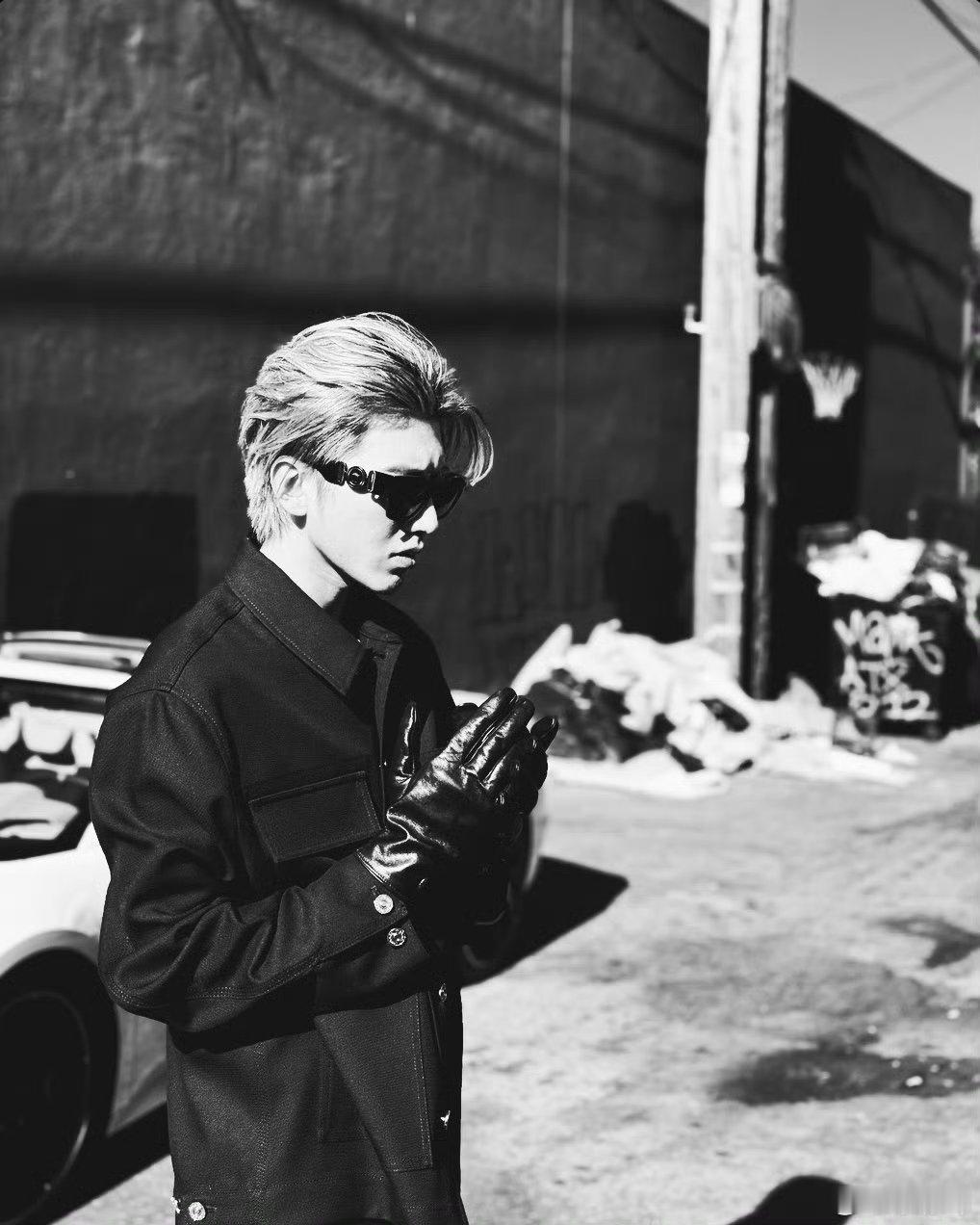 #蔡徐坤[超话]##和蔡徐坤赏月过中秋#   ​​​