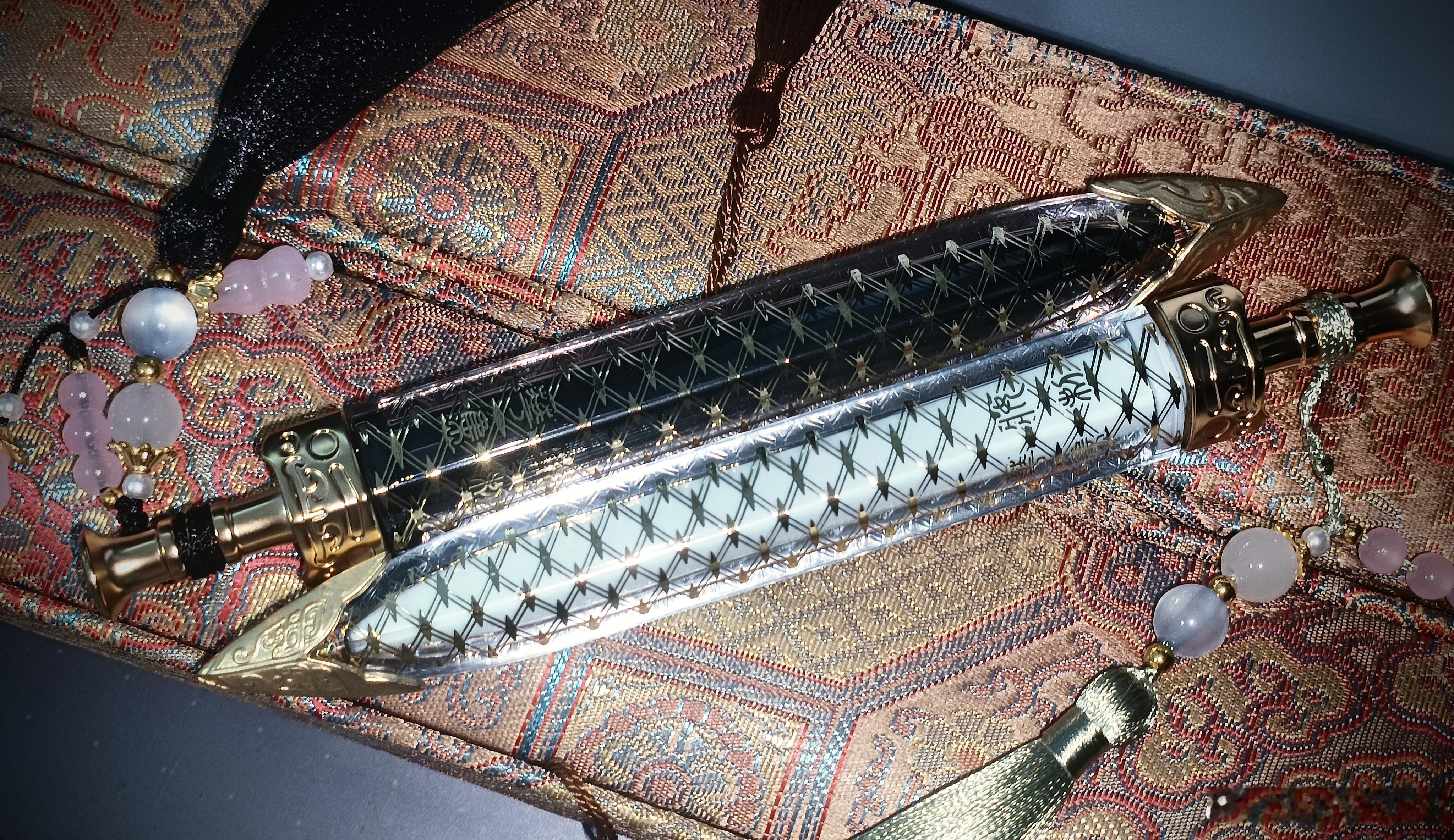 真有点好看。。。代了 