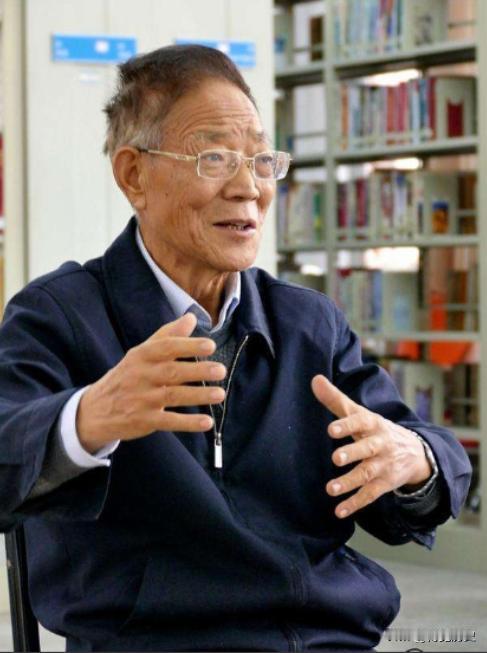 “我年纪这么大，要这么多钱干嘛？”2020年，78岁的王泽霖教授嫌8块的方便面太